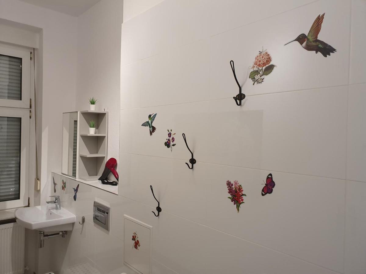 Central Lichtenberger Apartment For 6 People Berlin Luaran gambar